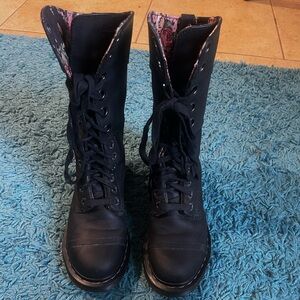 Dr Doc Martens Triumph floral biker leather boots